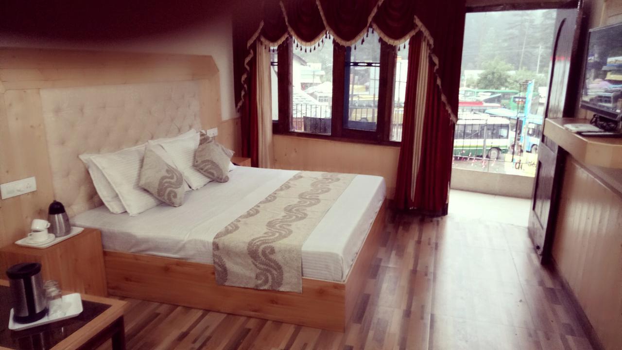 Hotel Highway Inn Manāli Eksteriør billede